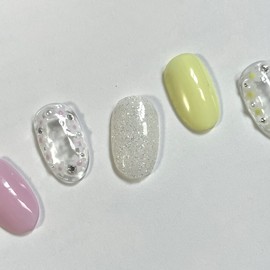 ˡᴬᴺᵀᶤˡ [Swa Stone] Spring flower handmade nail tip - short nose pin / ˡᴬᴺᵀᶤˡ [스와 스톤] 봄꽃 수제네일 팁 - 숏코핀