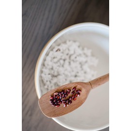 Amish Country Popcorn | 14 oz Bottle | Red Popcorn Kernels | Old Fashioned, Non-GMO and Gluten Free (14 oz Bottle)