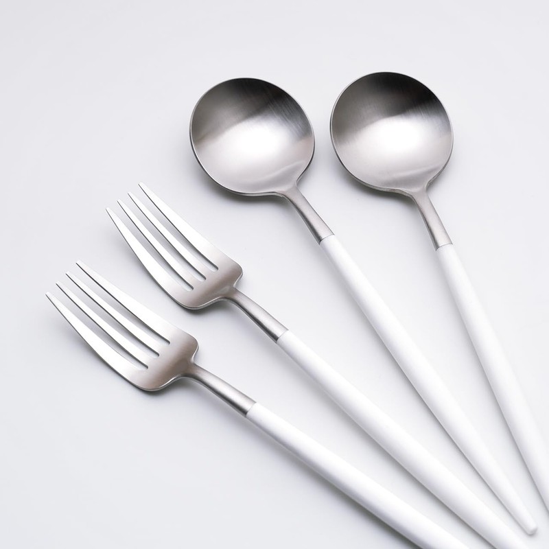 Cutipol GOA White/Matte Silver Dinner (2 Forks & Spoons) 4