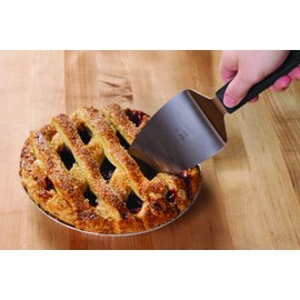 Mercer Culinary Millennia Pie Knife/Server, 5 Inch x 3 Inch
