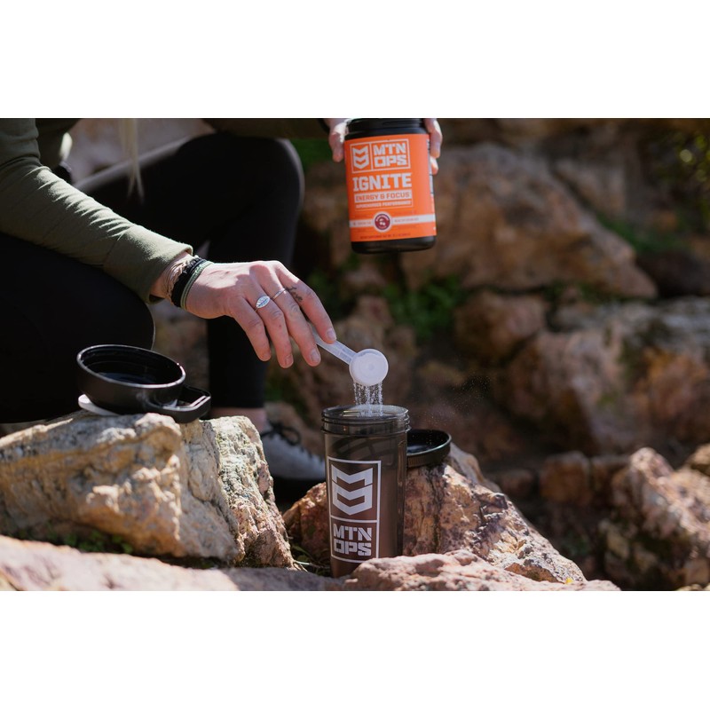 MTN OPS Ignite Supercharged Energy Drink Mix 45-Serving Tub, Pineapple