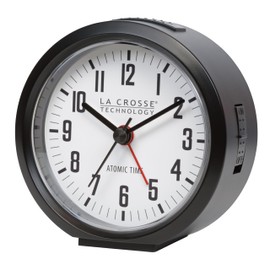 La Crosse Technology 617-710B-INT 4-Inch Round Black Atomic Analog Alarm Clock