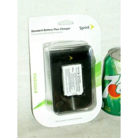 Sprint SEALED KYOCERA STANDARD BATTERY PLUS CHARGER BKYE425513L 3.7V DURACORE DURAMAX
