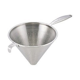 UK 18 – 8 One Hand Colander 12 cm Plate Handle