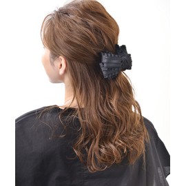 VINGTAINE H7415-BK- Ruffled Ribbon Hair Claw Hair Clip Head Access