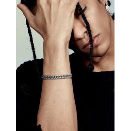 FASHGOOD Cuban Chain Bracelet for Men Women, 8mm Width Stainless Steel Bracelet,Silver Curb Link Chain Bracelets 18cm Length