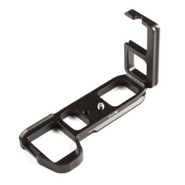 Fotga Quick Release Vertical L Bracket Plate LB-A7M2 for Sony a7II A7 II ILCE-7M2 Body