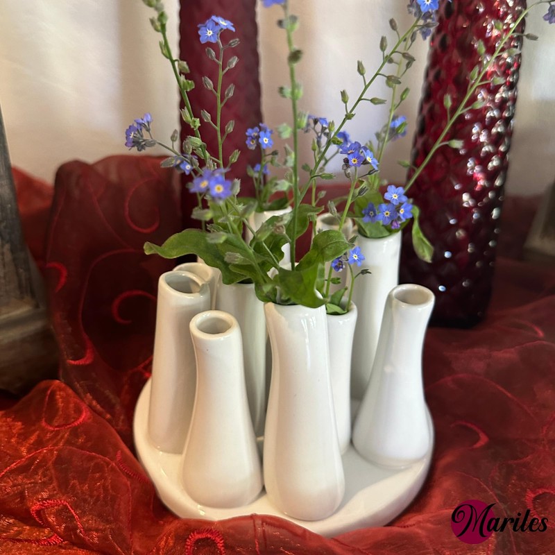 Mariles Vases Set on Base Flower Vases Flower Pot Table