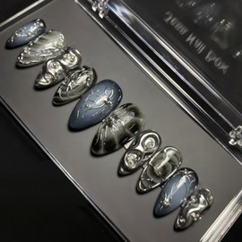 BQZQPAMZ 24pcs Black Almond Fake Nails Dark Press on Nails Medium Almond Silver Line Design Stick on Nails Full Cover Acrylic Nails for Women Summer Manicure Decoration