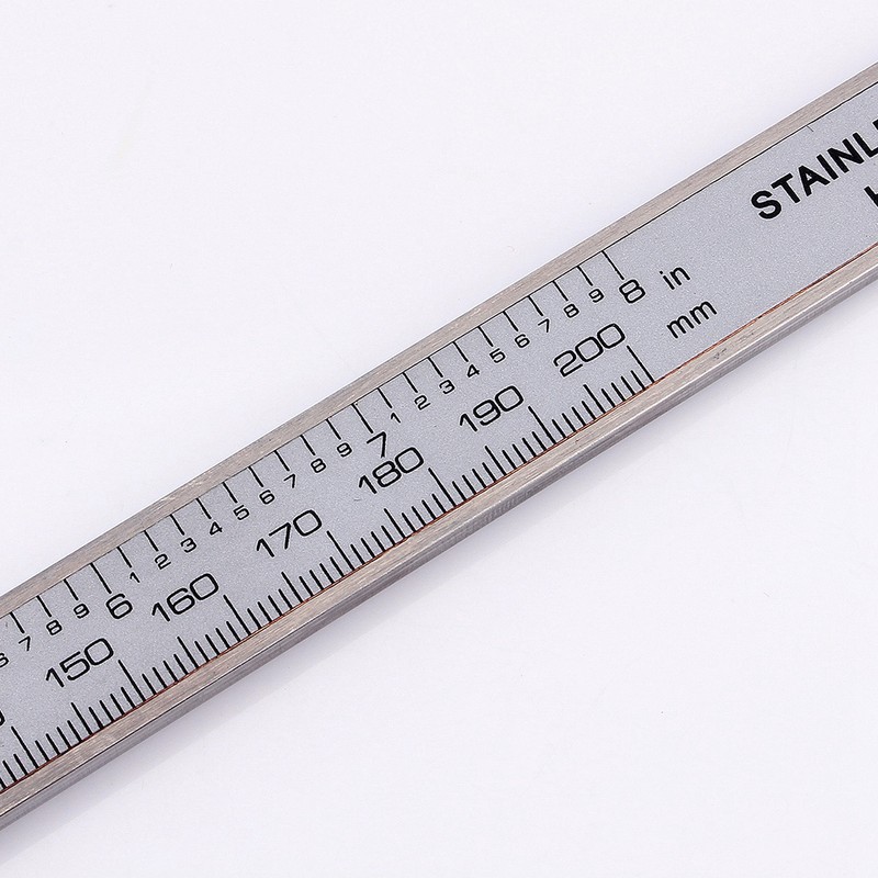 0-200mm LCD Digital Vernier Caliper Stainless Steel Micrometer Electronic Gauge