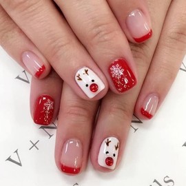 Christmas Press on Nails Short Square Red False Nails Cute Fake Nails with Winter Snow Design French Tip Acrylic Nails Acrylic Glue on Nails Extra Short Artificial Nails Deer Stick on Nails for Women
