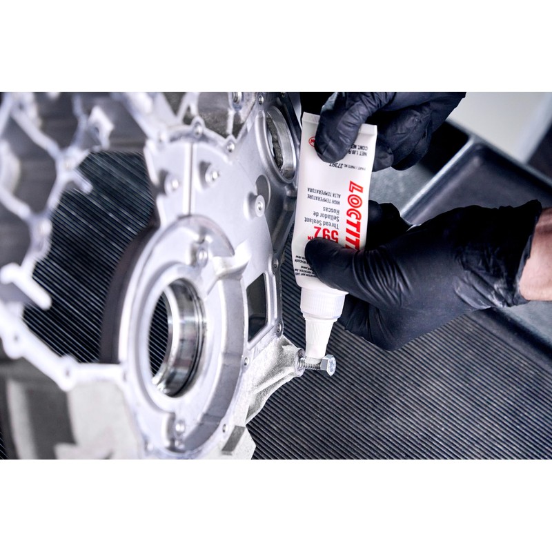 LOCTITE 592 Automotive Opaque Thread Sealant - High-Pressure, High-Viscosity, Prevents