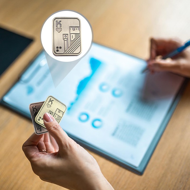 MEMOFYND 2 Pieces Magnetic Poker Toys, Creative Metal Toys, Fidget