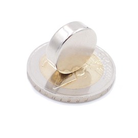 Aprilheld 15 Disc Magnets 15 x 5 mm N52 Strongest Class Neodymium Magnets Extra Strong Power Magnet for Notice Board, Whiteboard, Photo, Fridge Mini Magnetic Disc