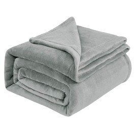 IR Imperial Rooms Fleece Blanket Throws for Sofas – Soft Fluffy 400 GSM Silk Touch Warm Blankets for Bed and Couch Bed Throw for Bedroom, Travel (Silver Grey, Twin/Double (150X200CM))
