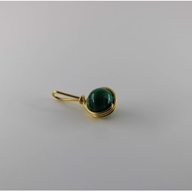 Gold-Plated Tendre Pendant with Malachite Gemstone