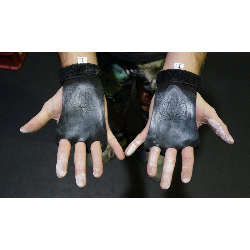 EMOM Fitness Spirit Animal Hand Grips - Power of the
