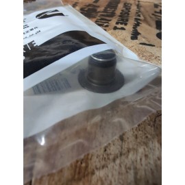 Cummins Valve Stem Seal 4976920