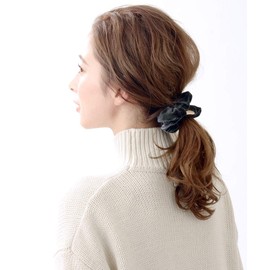 VingTAINE HS-92 Velour Scrunchie Hair Accessory with Plate, gold × gray