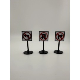 Tiny Traffic Co. 1:64 Scale No U-Turn for Hot Wheels / Matchbox Cars – Road Sign 3 PACK
