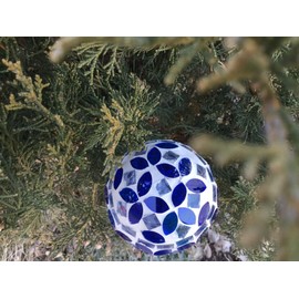 Florals Solar Blue White Glass Ball Light, Garden Decor Landscape Globe Stake Multi-Color Color Change Yard LED Lamp Light 3.5 inch