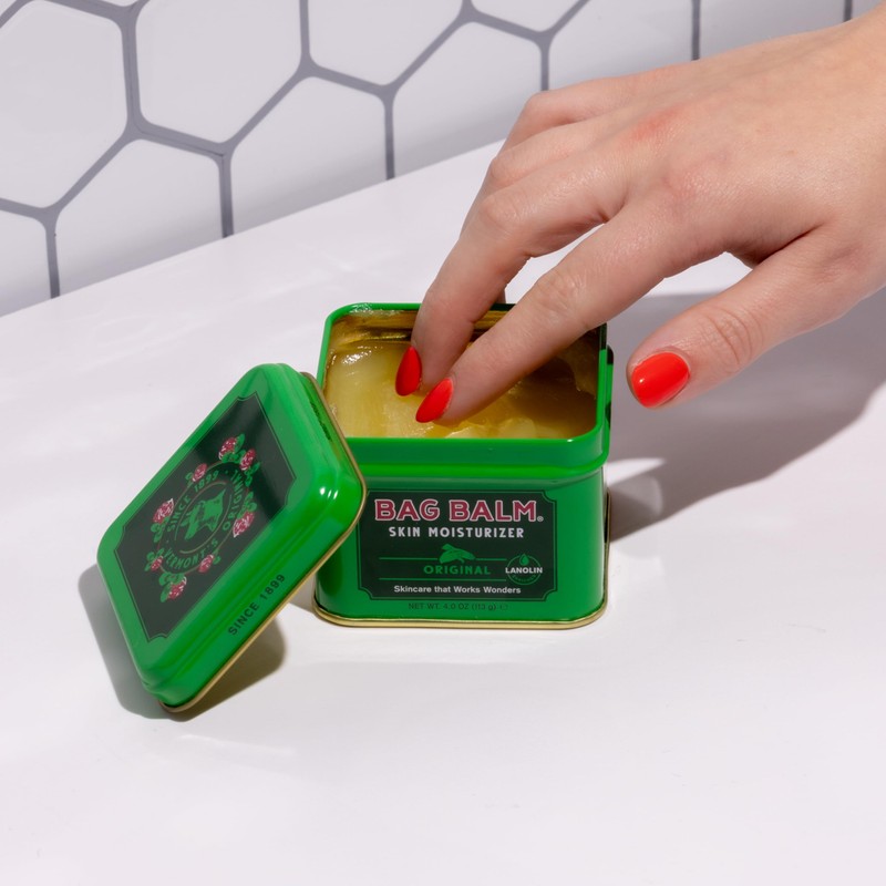 Bag Balm Original Skin Moisturiser, 113g, All-Purpose Hydrating Balm, Lanolin-Based