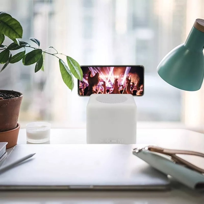 Maíz Bocina Radio Fm Recargable Usb Bluetooth Luces Led Portatil