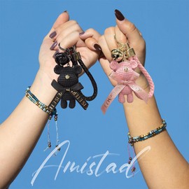 NIERBO Llavero de Oso para Mujeres y Hombres, 2 Llaveros de Oso con Diseño Creativo de Superficie de Punto, Regalo a Juego para Amigos y Parejas
