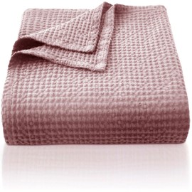 CHUFFED 100% Cotton Blanket 150 x 200 cm, Soft and Breathable Bedspread, Waffle Pattern, Lightweight Blanket as Sofa Blanket, Couch Blanket, Soft Cuddly Blanket Living Room, Sofa Couch, Loran Purple