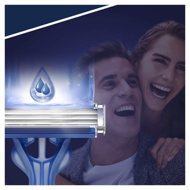 Gillette Blue 3 Smooth Men's Disposable Razors (Pack of 8)