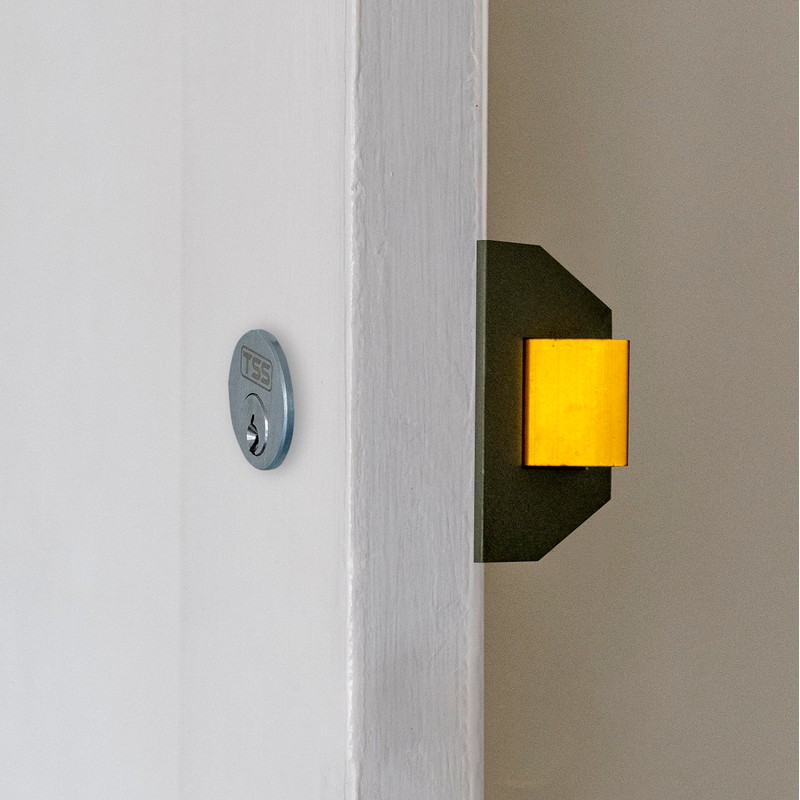 UK Security Supplies Traditional Nightlatch - 60mm Backset - Green