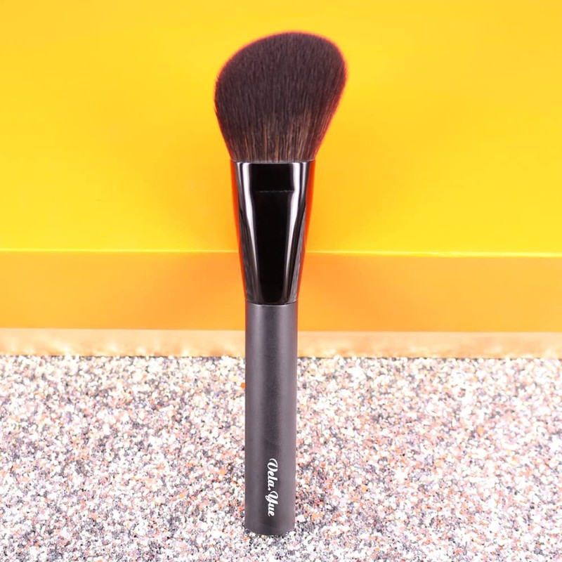 Vela.Yue Blush Highlight Brush Angled Makeup Brush