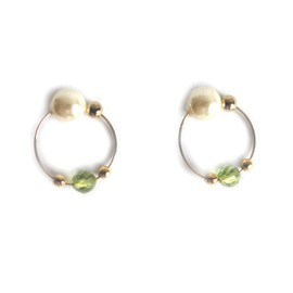 Daily Use Natural Stone Earrings Like Pierced Small Hoop Earrings with Pearls, Resin
