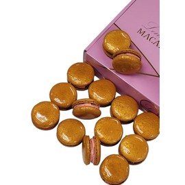 LeilaLove Macaron - 15 gold Macarons vanilla caramel flavor