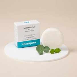 Green People Eucalyptus & Mint Shampoo Bar 50g | Natural & Organic Anti-Itch Solid Shampoo Bar | Soothe & Comfort An Itchy Scalp | Zero Waste, Great For Every Day Use & Travel | Cruelty Free & Vegan