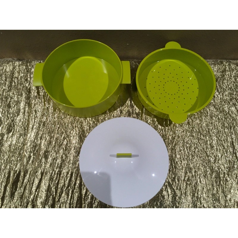 Tupperware UNIQUE Beautiful New Micro-steamer Tortilla Keeper 1 1/2QT Lime