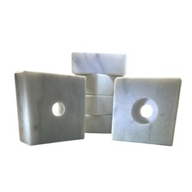 eberin · Quadratischer Marmorblock mit Loch – Bastelstein aus echtem Marmor – 5,5 x 5,5 x 2 cm – Schwarz oder Weiß (Weiß)