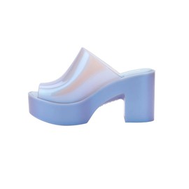 Melissa Mule Hype Heel - Fashion Sandal for Women - Iridescent Comfortable Mule Style - 9.5cm Heel Height - High-Shine Upper with Bubblegum Scent - Chic and Sophisticated, Pearly Blue, 9