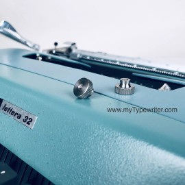 myTypewriter Set of 2 Spool Nuts Olivetti Underwood Typewriter Lettera 22 32 & Studio 44 45