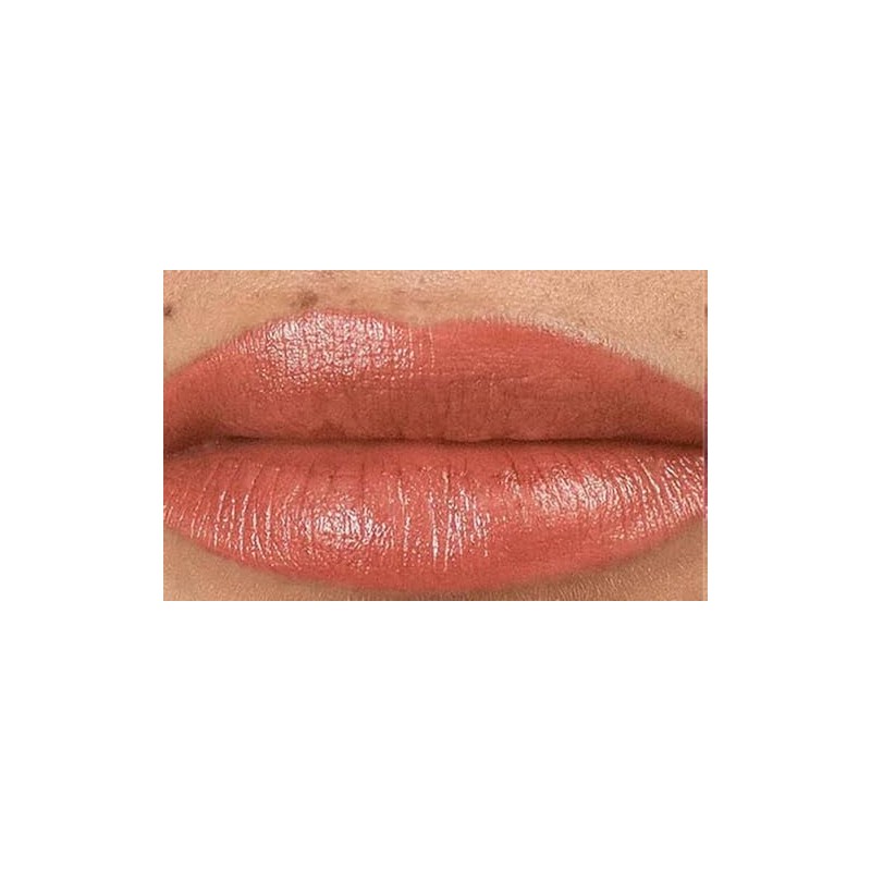 Avon Tinted Lip Balm for a healthy touch of buildable
