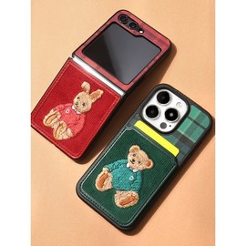 Designskin (신세계김해점)( 갤럭시 Z플립5 ) 자수 바타입(클래식)-그린/베어 ITM27134 (Sinsaegye Gimhae Branch) (Galaxy Z Flip 5) Embroidered Bat Type (Classic) - Green/Bear ITM27134