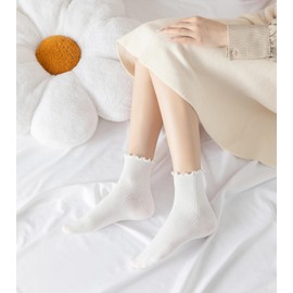 DQCUTE Women's Ruffled Socks,Cute Ankle Boot Frilly Socks Soft Knit Cotton Lettuce Trim Crew Socks for Teen Women 6 Pairs, 6-white Color, 5-9