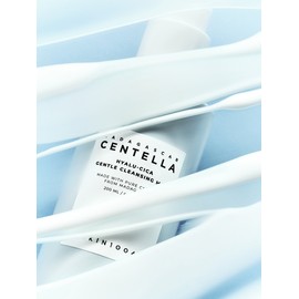 Madagascar Centella Hyalu-Cica Gentle Cleansing Milk 200ml / 마다가스카르 센텔라 히알루-시카 젠틀 클렌징 밀크 200ml