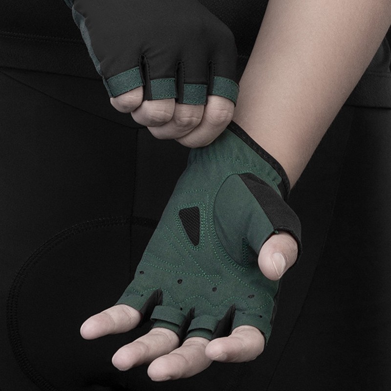 Fingerless Gloves Anti Slip Shock Absorbing Half Finger Gloves for