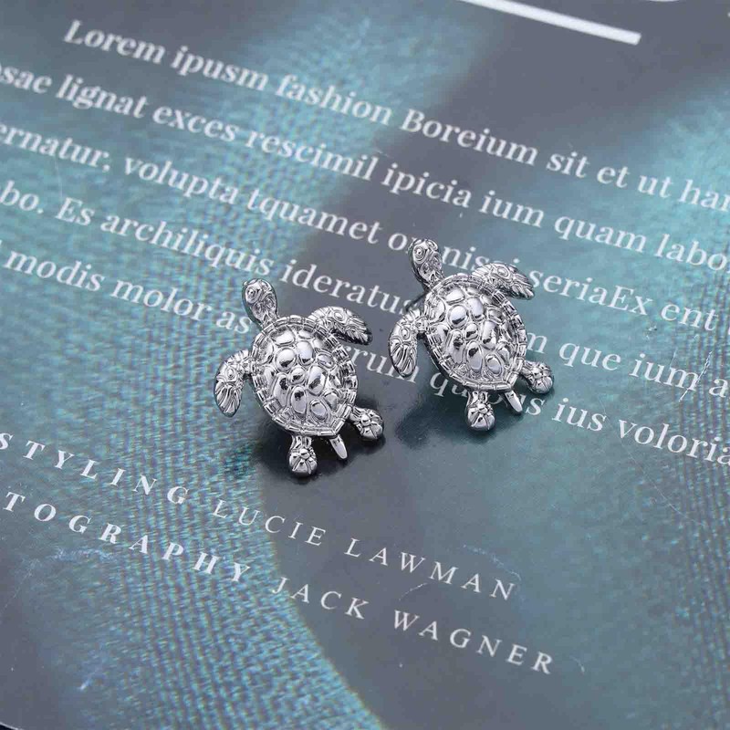 Allereyae Boho Sea Turtle Stud Earrings Silver Turtle Earrings Turtle