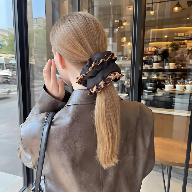 PUSCOBSY Satin Haargummi für Damen, Stoff Leopardenmuster Haargummis Scrunchie Ohne