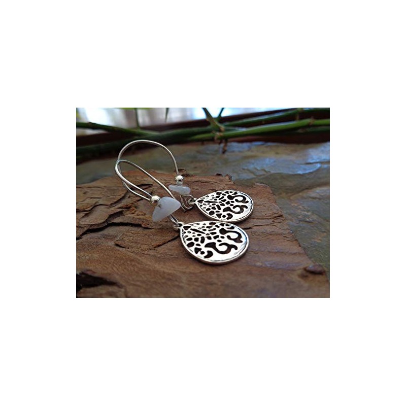 Cornflower blue, delicate dew drops and stone - long hooks,