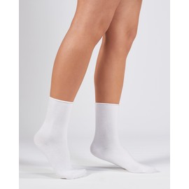 alsestudio Womens Seamless Non-Elastic Super Soft Modal Rich Socks 3 Pairs Pack Silk Touch Ankle High Breathable 4-7 Socks for Women (Black-White-Beige)