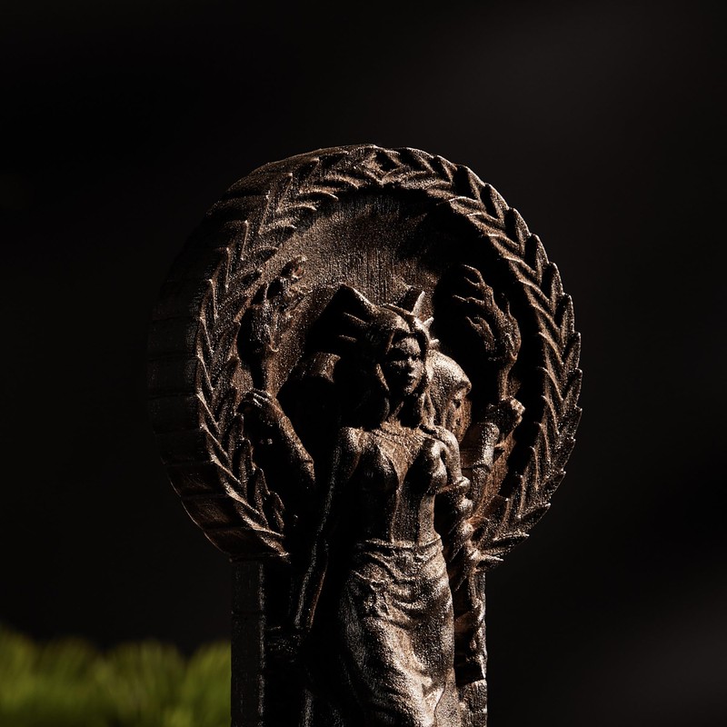 Hecate statue, Triple goddess statue altar, Goddess statue, hexe for