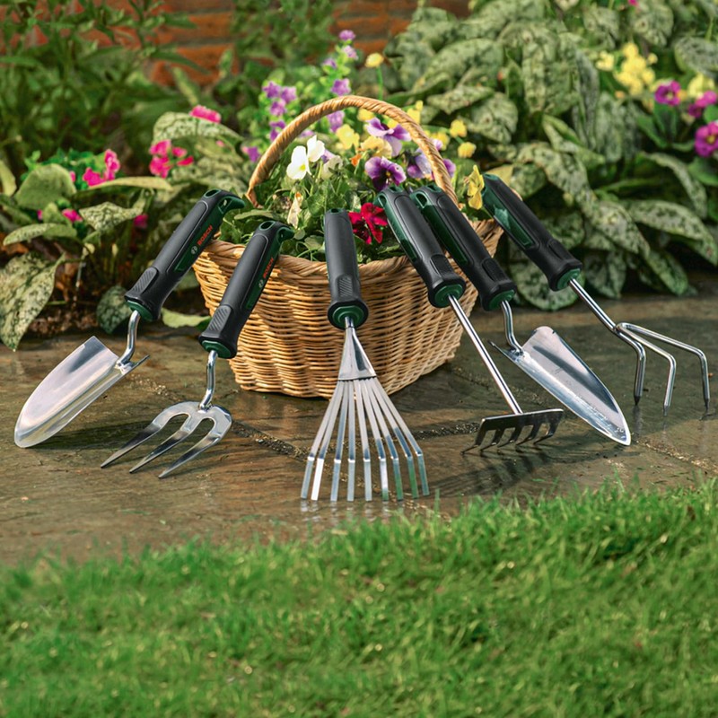 Bosch Garden Hand Tool Hand Rake (for Weeding, Clearing Garden